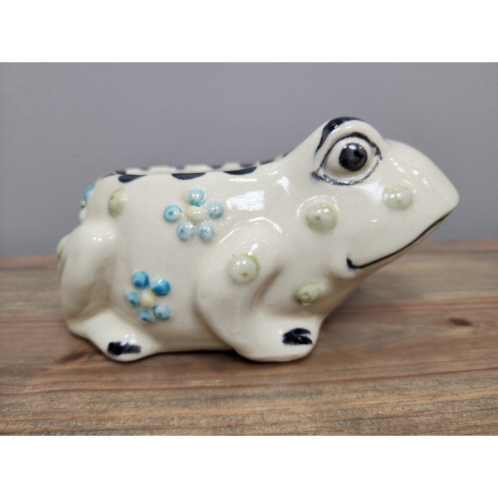 Vintage Mexico Mexican Ceramic White Frog 6” Planter Hand Painted Blue Flowers